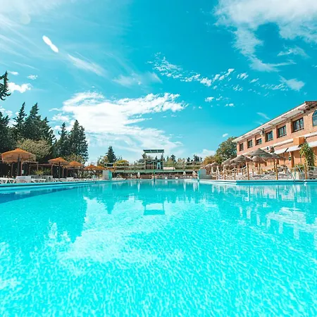 Camping & Bungalows Suspiro Del Moro Camping